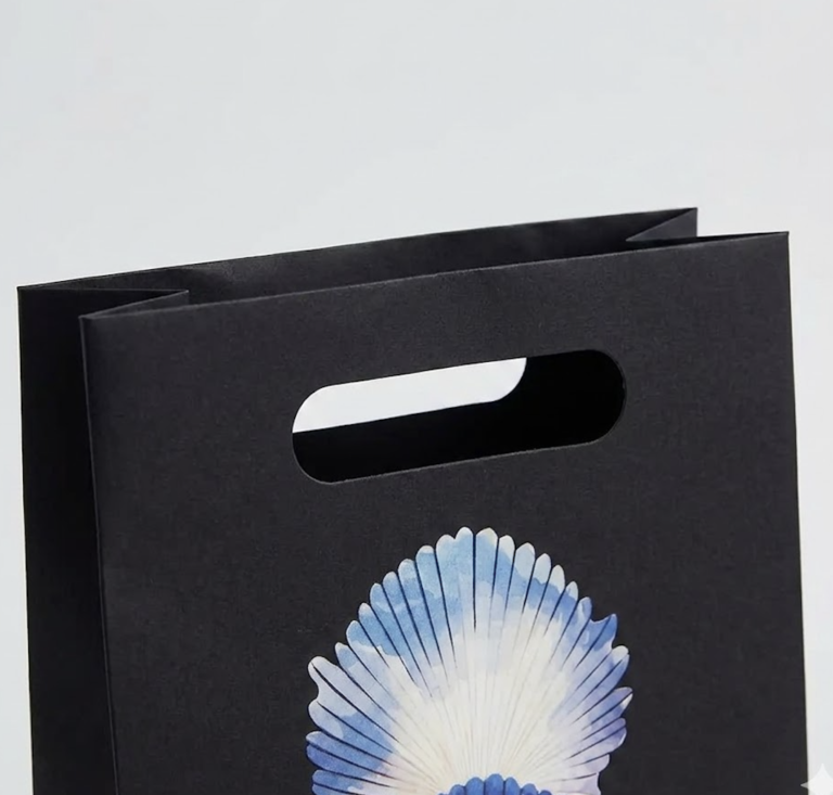 Die-cut Handle Paper Bag